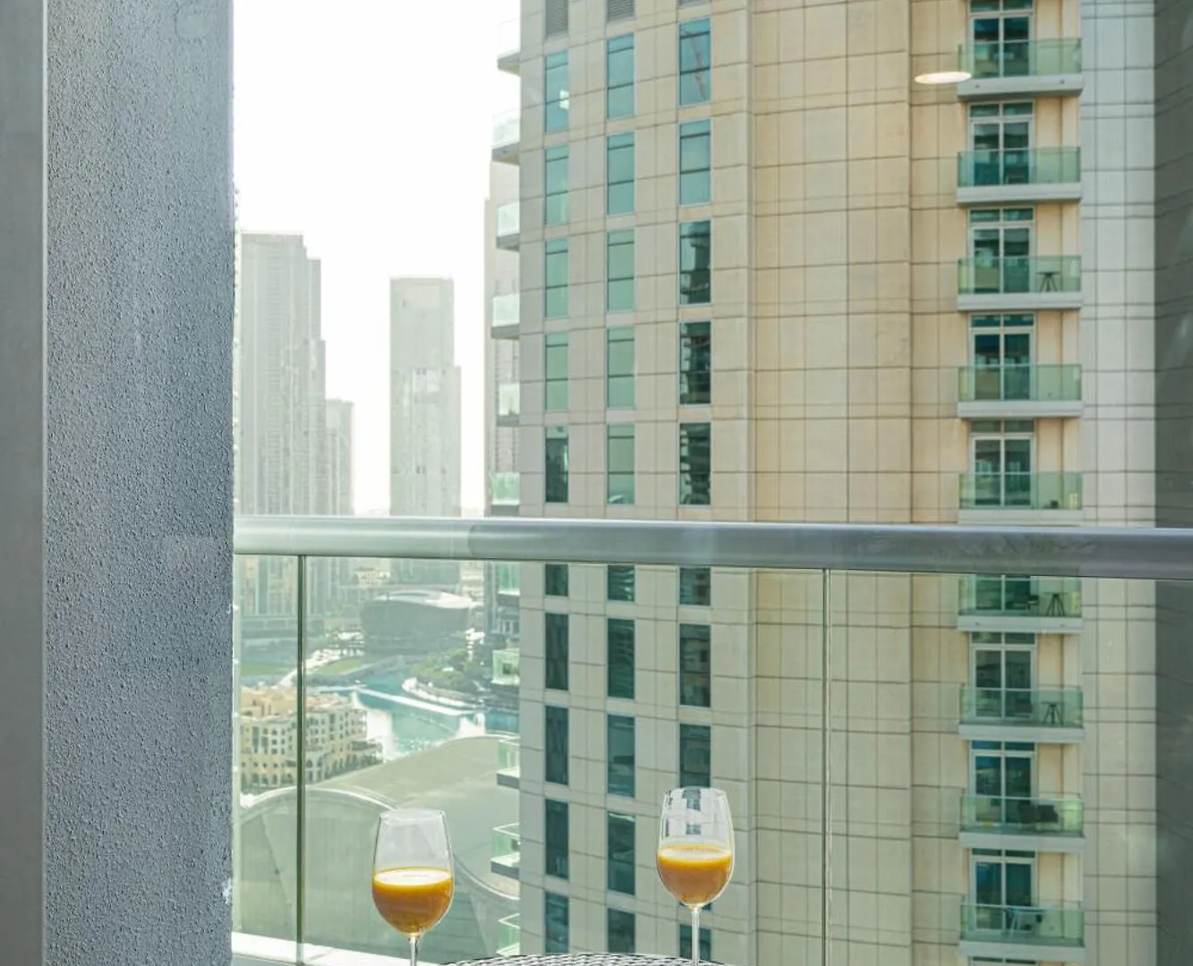 Apartment Elegant 3 Bedroom Apartment! 2 Minute Walk To Dubai Mall! Burj Khalifa And Fountain View!