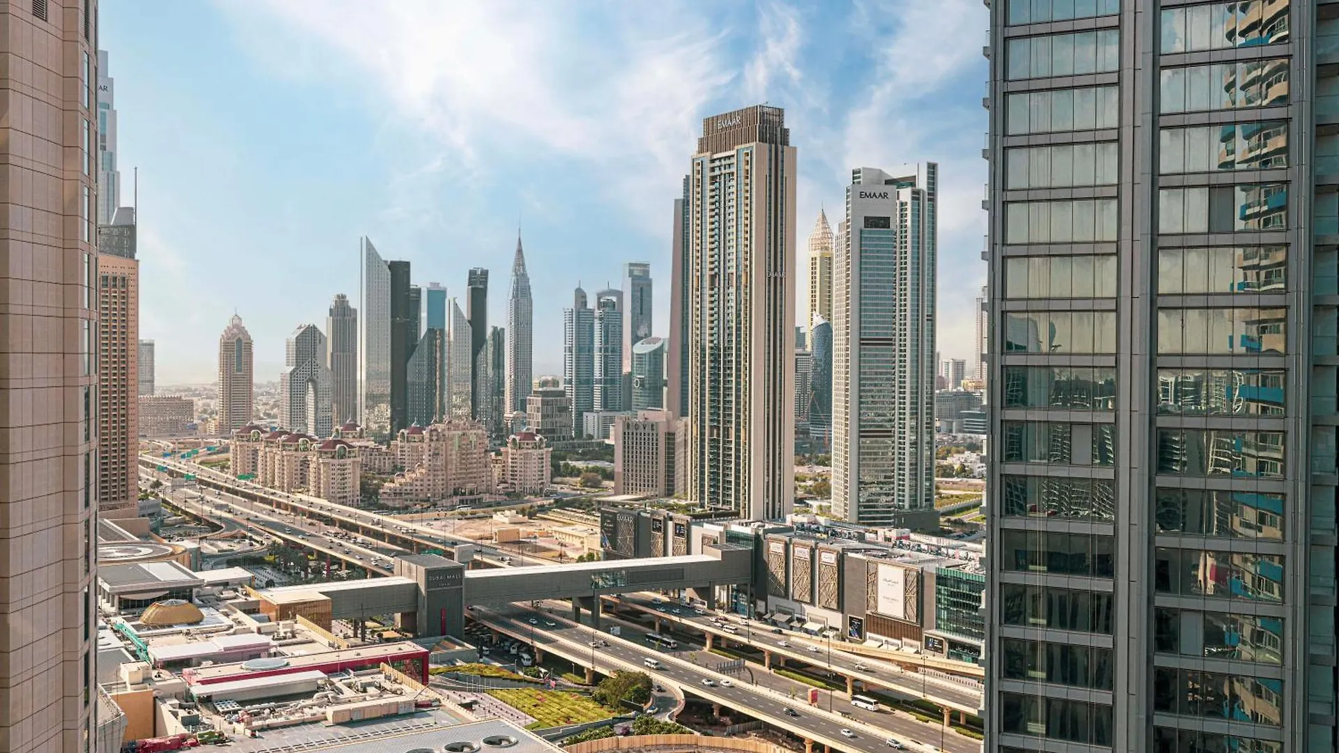 Elegant 3 Bedroom Apartment! 2 Minute Walk To Dubai Mall! Burj Khalifa And Fountain View! Apartment